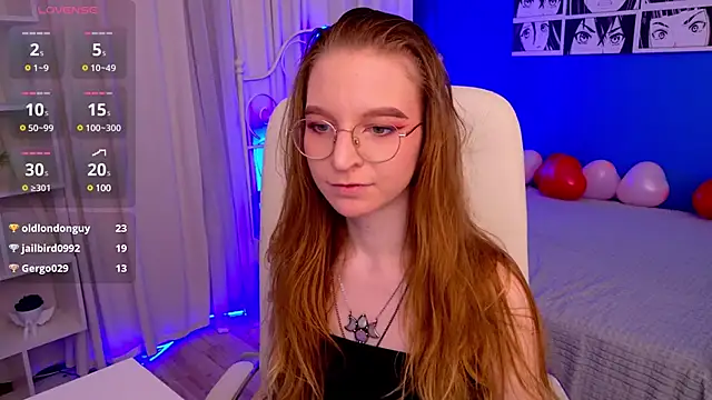 Snapshot of VioletShine chatting on February 13, 2025, 6:16 pm VioletShine online show from February 13, 2025, 6:16 pm