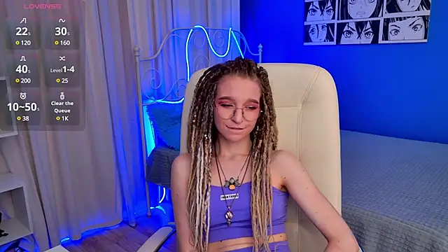 Snapshot of VioletShine chatting on March 8, 2025, 2:30 pm VioletShine online show from March 8, 2025, 2:30 pm