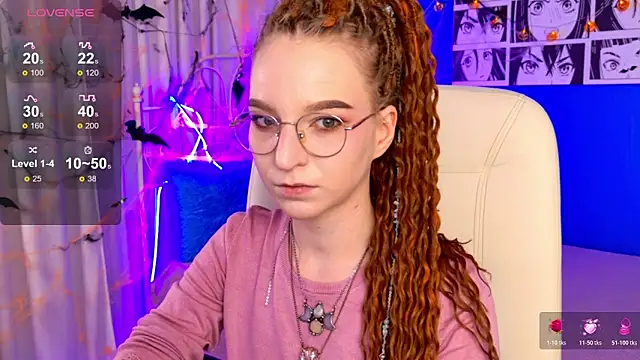 Snapshot of VioletShine chatting on October 19, 2025, 1:01 pm VioletShine online show from October 19, 2025, 1:01 pm