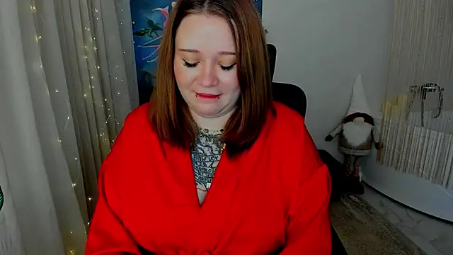 Snapshot of MoonLghte chatting on January 14, 2025, 1:36 am MoonLghte online show from January 14, 2025, 1:36 am