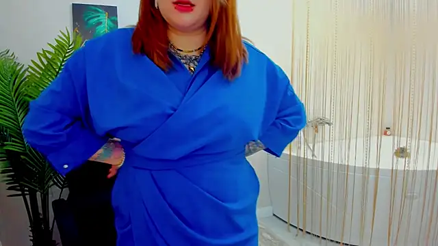 Snapshot of MoonLghte chatting on February 13, 2025, 1:40 am MoonLghte online show from February 13, 2025, 1:40 am