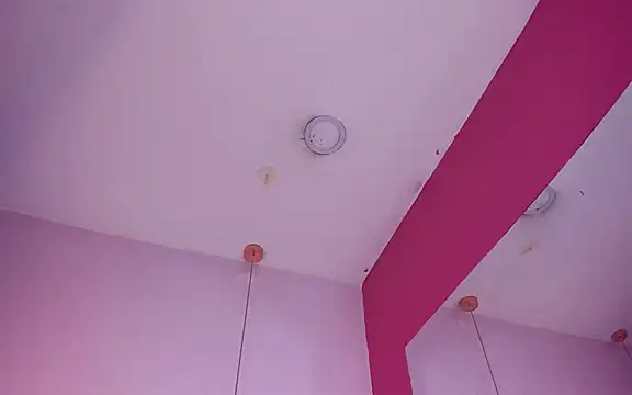 Anastasia Whitee online show from February 17, 2025, 3:20 pm