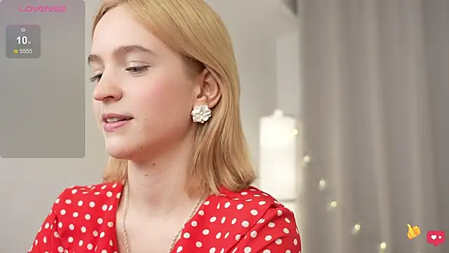 lolly pie online show from December 25, 2024, 4:00 pm