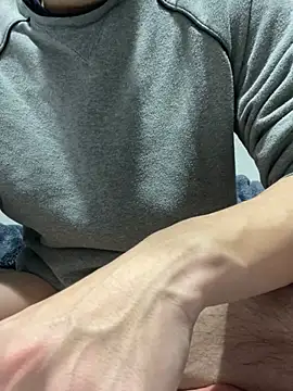 Snapshot of xxxxxrenxxxxx chatting on January 4, 2025, 12:16 pm xxxxxrenxxxxx online show from January 4, 2025, 12:16 pm