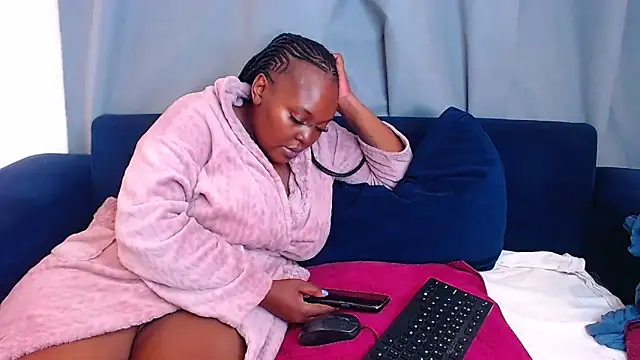 CHERRYYUMMY online show from September 28, 2025, 4:23 pm