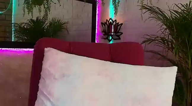 Snapshot of _mamush chatting on March 7, 2025, 4:13 am  mamush online show from March 7, 2025, 4:13 am