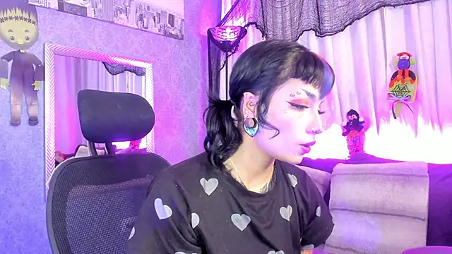 Snapshot of _mamush chatting on October 27, 2025, 2:43 pm mamush online show from October 27, 2025, 2:43 pm