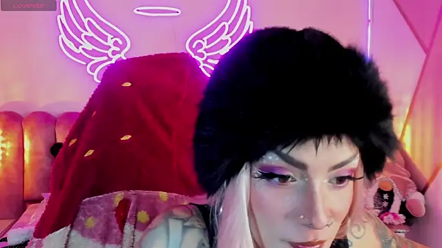 Snapshot of _mamush chatting on December 18, 2025, 6:47 pm mamush online show from December 18, 2025, 6:47 pm