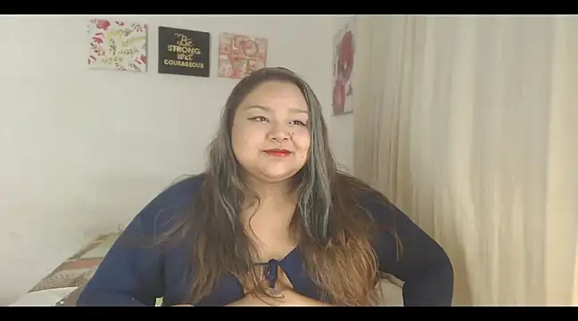 Snapshot of lovemyfatpussy chatting on February 20, 2025, 3:56 am lovemyfatpussy online show from February 20, 2025, 3:56 am