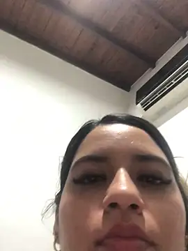 Snapshot of Amira__Fatima chatting on February 12, 2025, 1:27 pm Amira Fatima online show from February 12, 2025, 1:27 pm