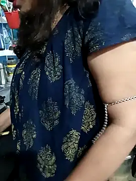 Snapshot of Sneha_gril chatting on March 7, 2025, 7:38 pm Sneha gril online show from March 7, 2025, 7:38 pm