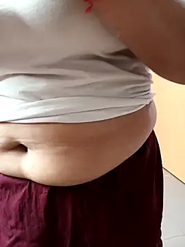 Snapshot of Sneha_gril chatting on March 17, 2025, 7:35 am Sneha gril online show from March 17, 2025, 7:35 am