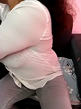 Snapshot of Sneha_gril chatting on March 20, 2025, 6:53 pm Sneha gril online show from March 20, 2025, 6:53 pm