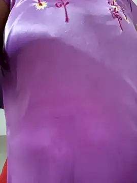 Snapshot of Sneha_gril chatting on March 21, 2025, 5:32 am Sneha gril online show from March 21, 2025, 5:32 am