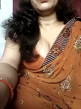 Snapshot of Sneha_gril chatting on November 18, 2025, 6:56 pm Sneha gril online show from November 18, 2025, 6:56 pm