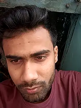 Snapshot of Skinny_Bigass_23 chatting on March 9, 2025, 5:33 am Skinny Bigass 23 online show from March 9, 2025, 5:33 am