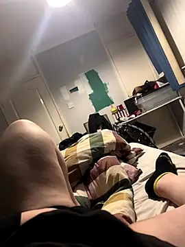 AmberTaylorXxx online show from November 26, 2025, 6:42 pm