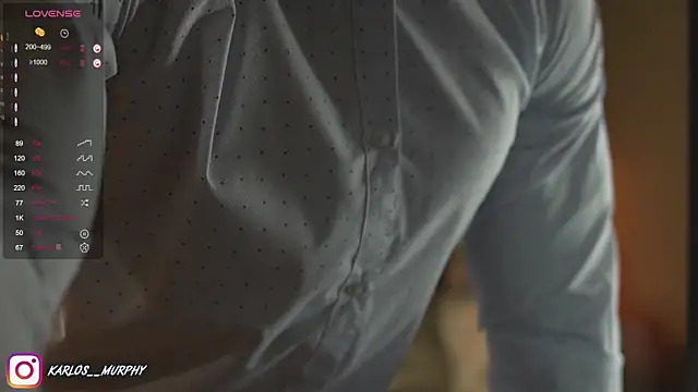 Snapshot of Karlos_Ripped_ chatting on December 9, 2024, 9:49 am Karlos Ripped online show from December 9, 2024, 9:49 am