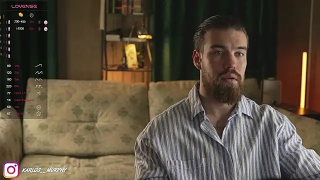 Snapshot of Karlos_Ripped_ chatting on December 10, 2024, 9:33 am Karlos Ripped online show from December 10, 2024, 9:33 am