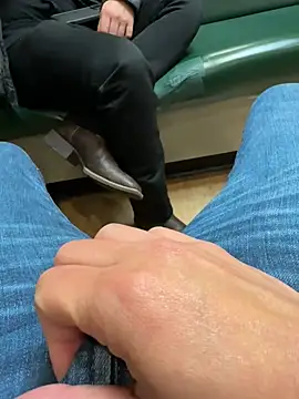 Snapshot of Shipmate-boricua chatting on March 23, 2025, 8:48 am Shipmate-boricua online show from March 23, 2025, 8:48 am