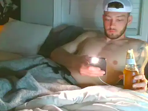 Snapshot of rickyslick123 chatting on February 27, 2025, 7:34 am rickyslick123 online show from February 27, 2025, 7:34 am