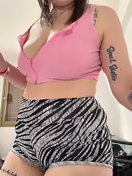 Macadiez10 online show from November 13, 2025, 4:17 pm