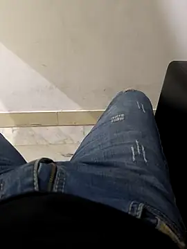 faaseel online show from November 3, 2025, 11:11 am