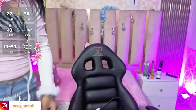 Andy tay1 online show from November 12, 2025, 3:29 am