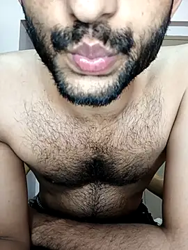 Snapshot of Vignesh3246 chatting on November 1, 2025, 4:31 pm Vignesh3246 online show from November 1, 2025, 4:31 pm