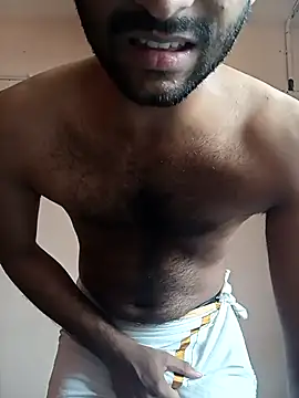 Snapshot of Vignesh3246 chatting on November 10, 2025, 7:18 am Vignesh3246 online show from November 10, 2025, 7:18 am