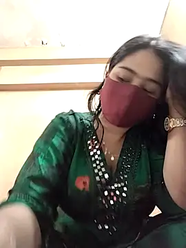 Magical Girl- online show from March 9, 2025, 3:32 am