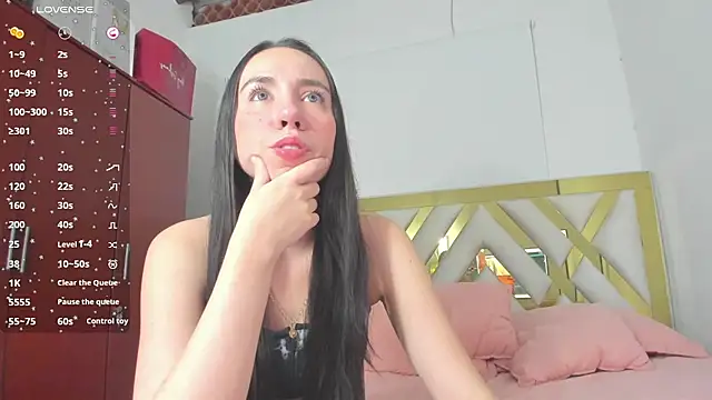 Snapshot of rousee_yareldss chatting on February 8, 2025, 6:22 am rousee yareldss online show from February 8, 2025, 6:22 am