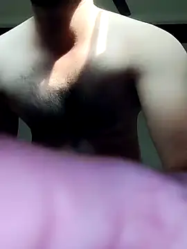 smartboy010101 online show from December 9, 2024, 4:23 am