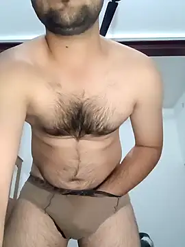 smartboy010101 online show from December 16, 2024, 1:11 pm