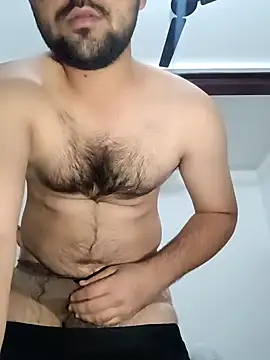 smartboy010101 online show from December 23, 2024, 1:13 pm