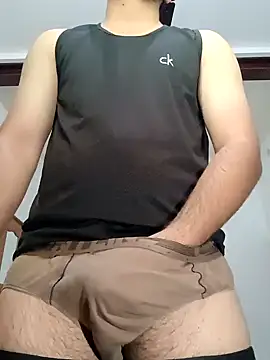 smartboy010101 online show from February 28, 2025, 9:36 am