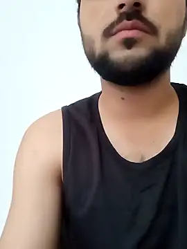 smartboy010101 online show from October 2, 2025, 3:35 am