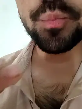 smartboy010101 online show from November 15, 2025, 3:37 am