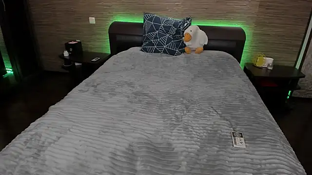 Snapshot of Lust_One_ chatting on December 13, 2024, 7:43 pm Lust One  online show from December 13, 2024, 7:43 pm