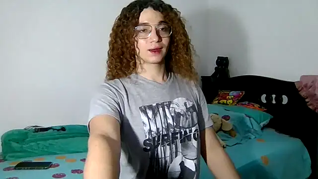 Snapshot of CELESSTESeductora chatting on November 1, 2025, 10:23 pm CELESSTESeductora online show from November 1, 2025, 10:23 pm