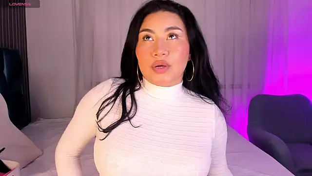 leylaclintonxx online show from October 28, 2025, 7:05 pm