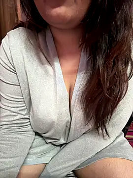  nishalove19 online show from November 20, 2025, 7:13 pm