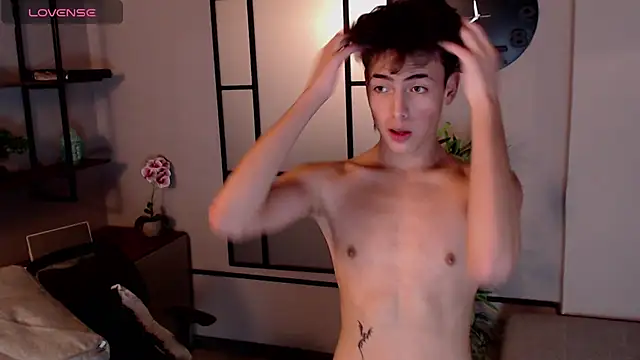 Snapshot of MattiDeLuca chatting on February 3, 2025, 5:24 pm MattiDeLuca online show from February 3, 2025, 5:24 pm