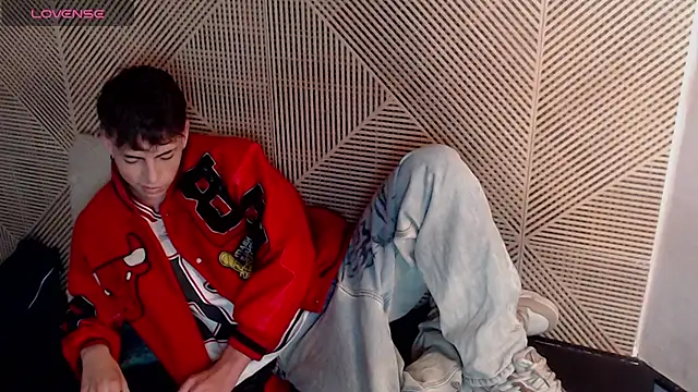 Snapshot of MattiDeLuca chatting on February 20, 2025, 3:52 pm MattiDeLuca online show from February 20, 2025, 3:52 pm