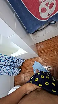 tula chyk online show from December 15, 2025, 1:26 pm