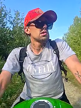 Fuckboy4public online show from September 12, 2025, 4:29 pm