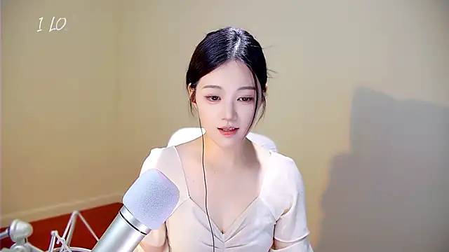 Snapshot of memeda chatting on October 3, 2025, 2:36 pm memeda online show from October 3, 2025, 2:36 pm