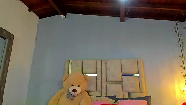 AshleyHill2 online show from September 12, 2025, 3:06 am