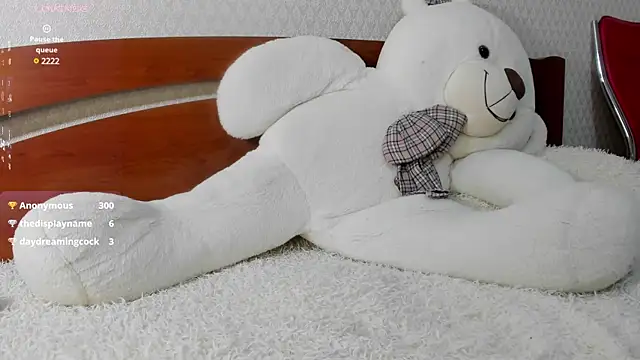  red room  online show from March 12, 2025, 12:53 am