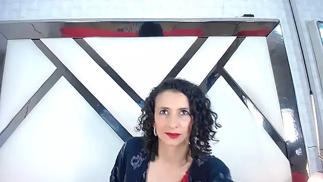 Snapshot of AriannaRussell_ chatting on March 4, 2025, 10:27 pm AriannaRussell online show from March 4, 2025, 10:27 pm